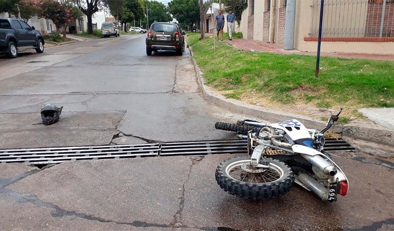 Un Motociclista Herido En Un Violento Choque En Estrada Y Roma