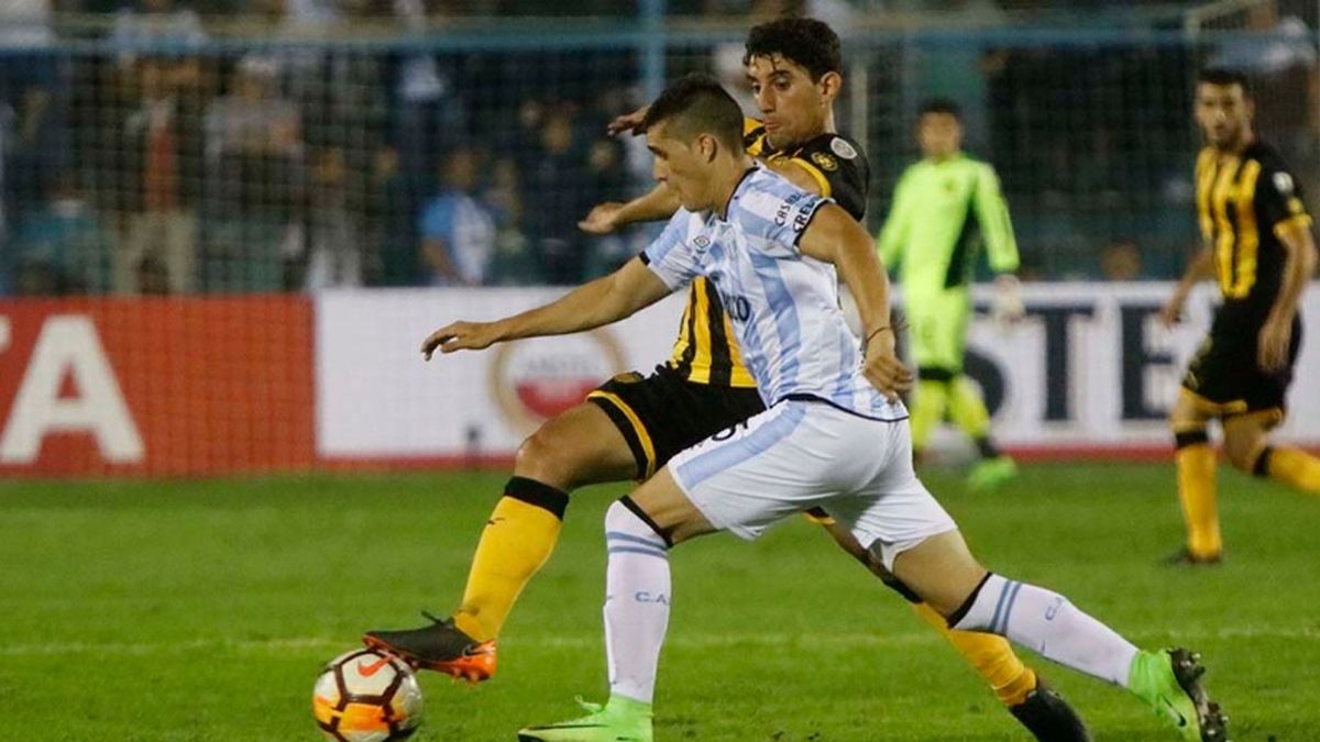 Atlético Tucumán le ganó a Peñarol