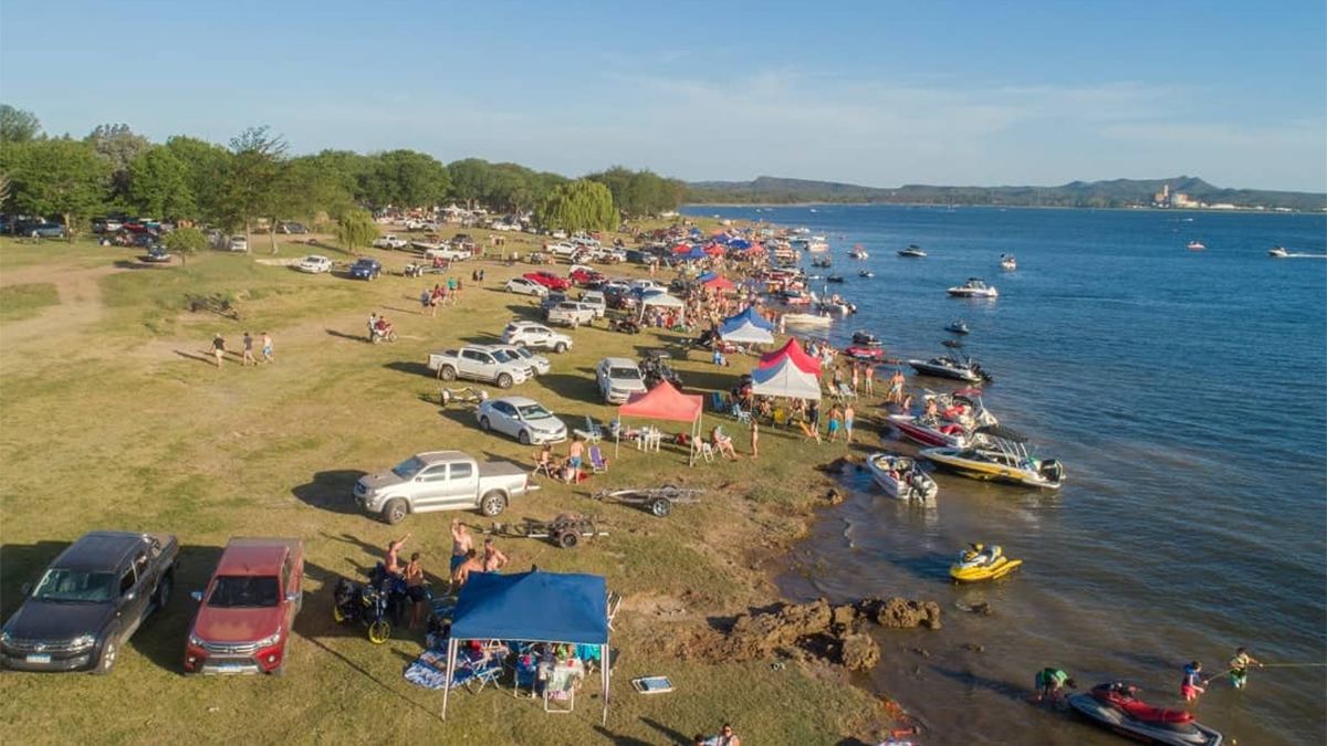 Unas 250 mil personas se movilizaron por Córdoba el finde largo