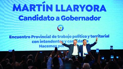 Llaryora a los intendentes:
