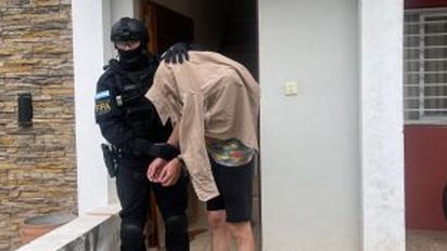 Envoltorios y plantas de marihuana, dinero y un detenido, el saldo de un operativo antidrogas en Pascanas