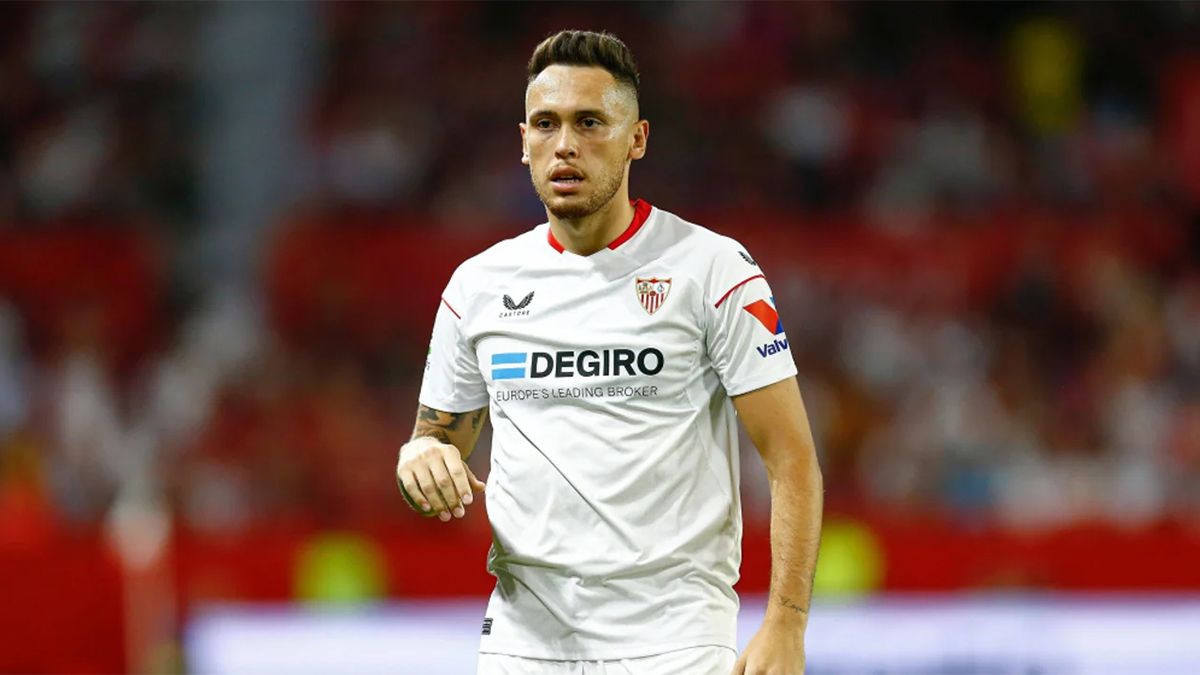 River would go in search of Lucas Ocampos if they advance to the next round in the Copa Libertadores