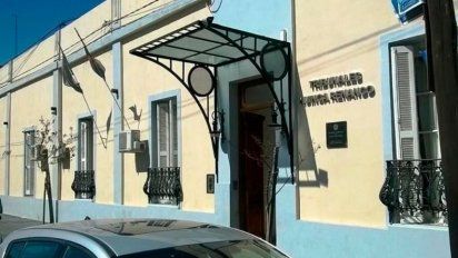 Detienen a un comisario por orden de la fiscalía de Huinca Renancó