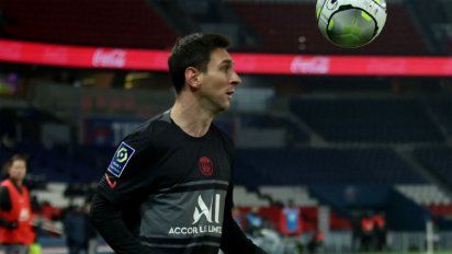 Messi jugó sus primeros minutos del año en la goleada del París Saint Germain