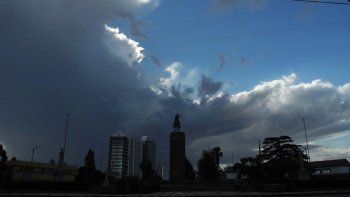 Sigue el alerta amarilla por tormentas fuertes para Río Cuarto: este lunes llega el frío