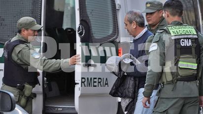 Trasladaron al contador Hernán Escudero, tras allanar nuevamente su estudio