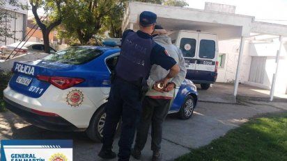 Dos arrestados por amenazas y golpes hacia sus exparejas