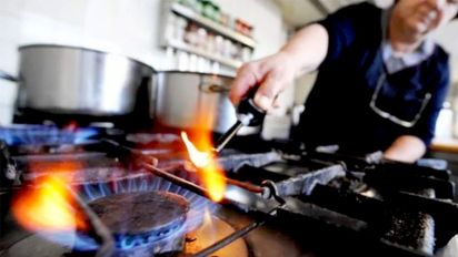 Oficializaron los nuevos cuadros tarifarios con los aumentos de luz y gas
