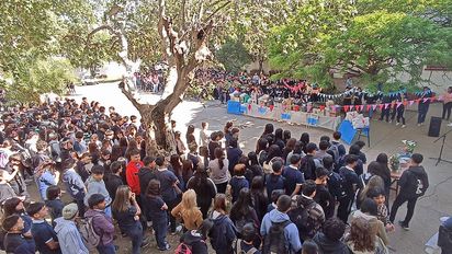El Colegio Nacional reunió fondos para donar 1.200 panes a instituciones