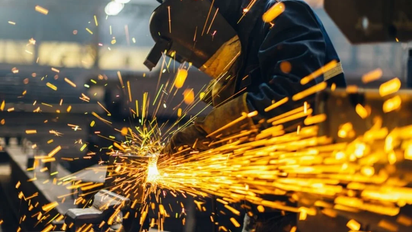La industria y la construcción cerraron noviembre con caídas: cómo le fue a los sectores