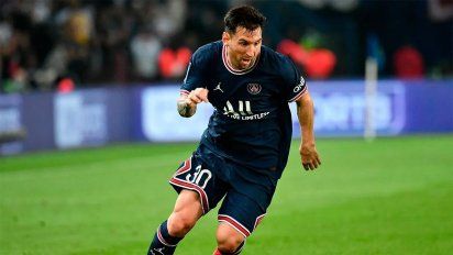 Messi en duda para jugar ante el Lille