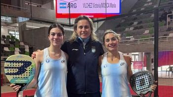 Victoria Vílchez junto a Cecilia Reiter y Belén Mosca.