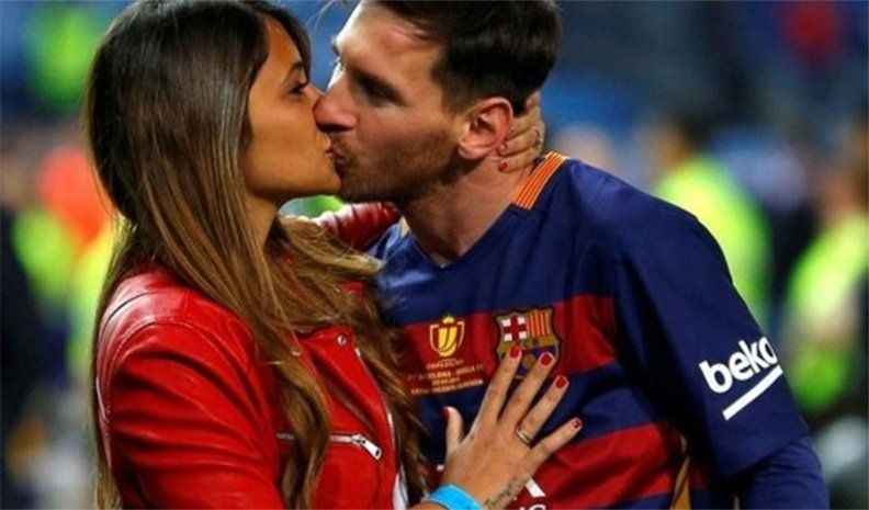 Antonela Roccuzo mostró el tierno gesto que le hizo Messi por el Día de la Madre
