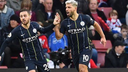Gol de Agüero en la victoria del City