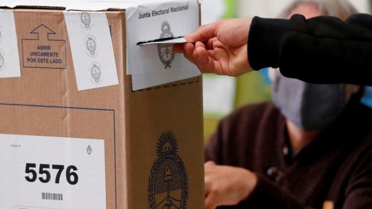 Con el voto de un 70% de empadronados cerró la elección municipal en General Roca
