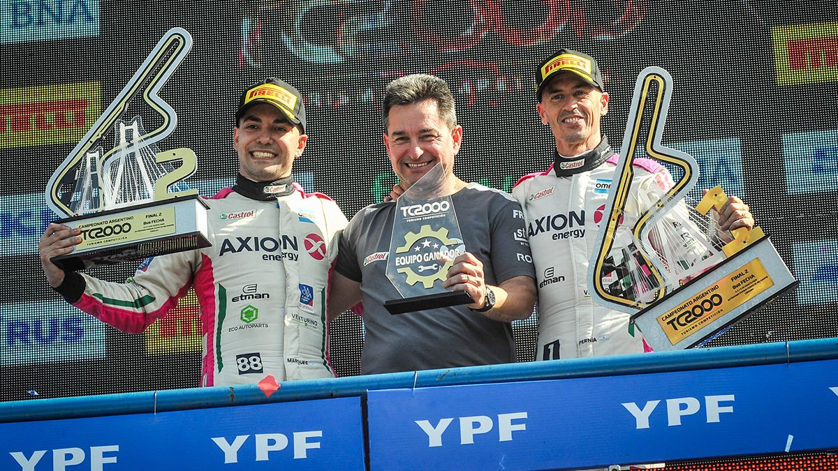 Facundo Marques, Marcelo Ambrogio y Leonel Pernia, los ganadores de Río Cuarto, la última fecha corrida por el TC 2000