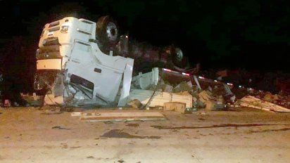 Un camionero riocuartense se accidentó en San Luis