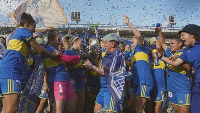 Las Gladiadoras recibieron el bautismo de La Bombonera y renovaron el título del Femenino