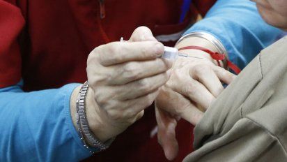 Pami avanza con la campaña antigripal junto al plan anti Covid