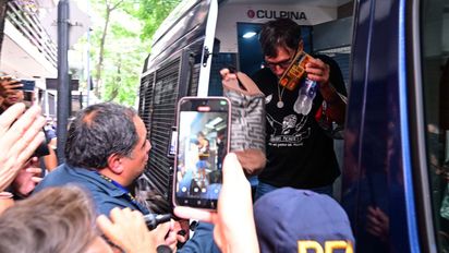 Nuevos incidentes en la marcha de los jubilados por enfrentamientos con la Policía