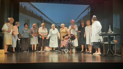 Noche de teatro y cine