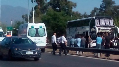 Varios heridos al chocar un colectivo que iba de Mendoza a Córdoba