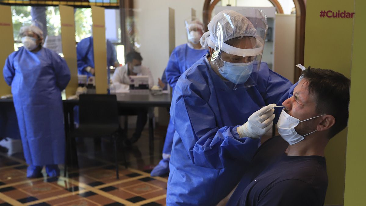 Otros 29 muertos y 1.755 nuevos contagios de coronavirus en Argentina