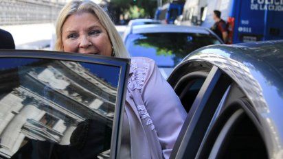 Para Carrió, el stand by es “un seguro” para que no “volteen” a Macri