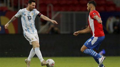 Messi alcanzó a Mascherano como el que más jugó en la selección