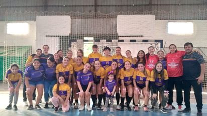Las damas de Cief ganaron el clásico       