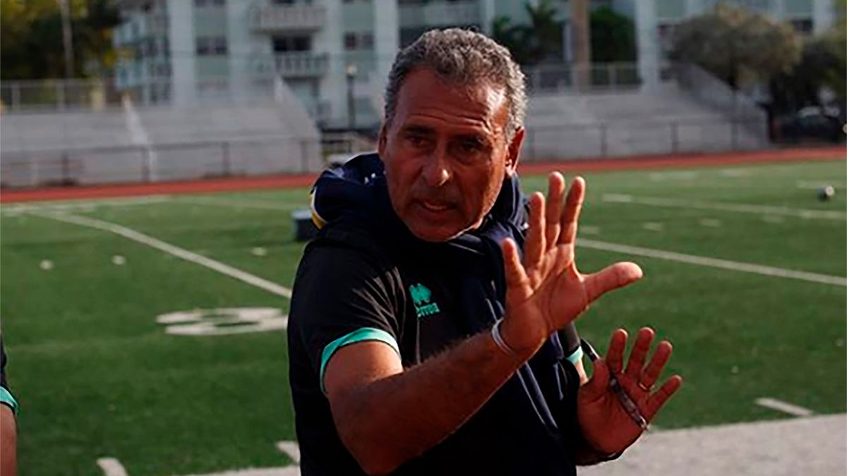 José Luis Villarreal El fútbol argentino se viene achatando en el