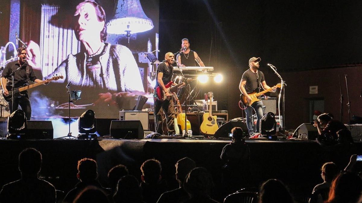 Anfiteatro Rock en el Parque Sarmiento.