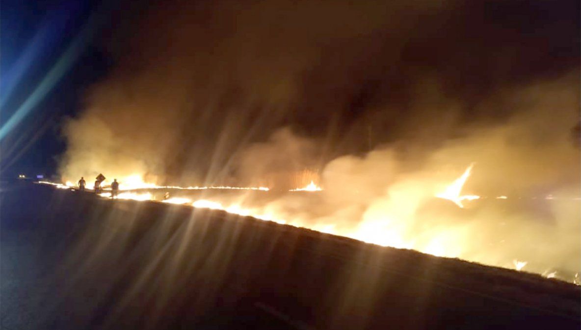 Un incendio provocó un apagón en varios pueblos de la región