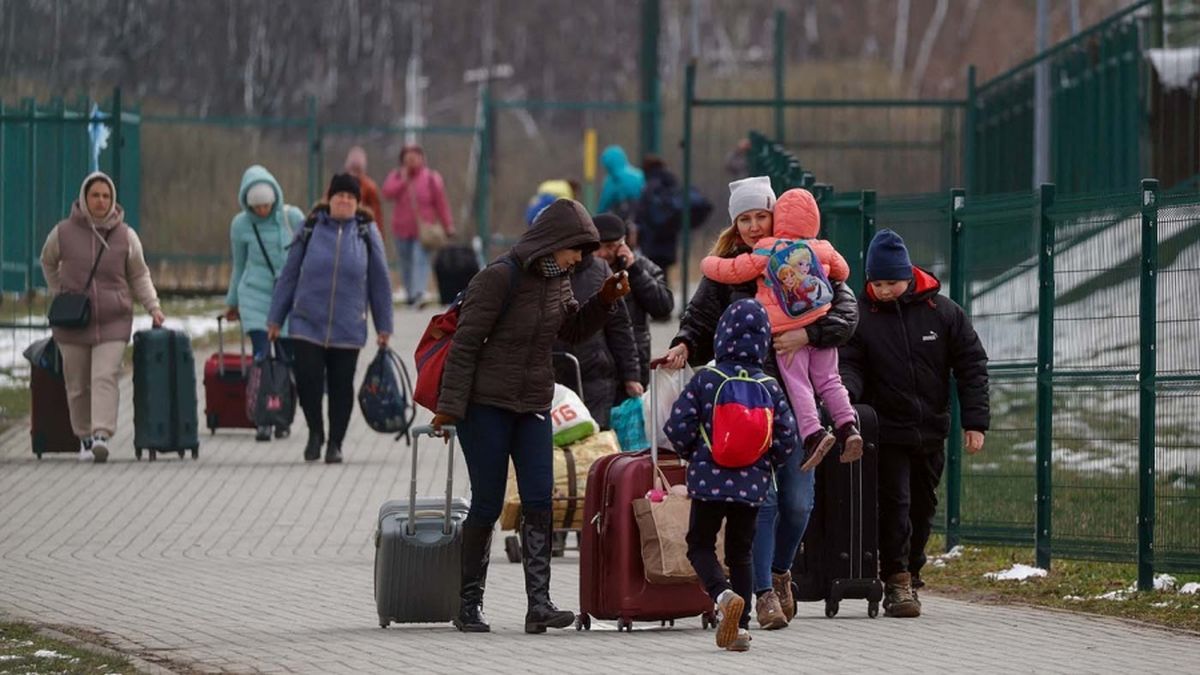 Más de seis millones de personas huyeron de Ucrania desde que empezó la guerra.