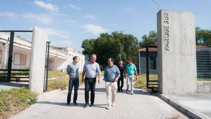 Parque Sur: Llamosas recorrió las obras en el predio del viejo Hospital