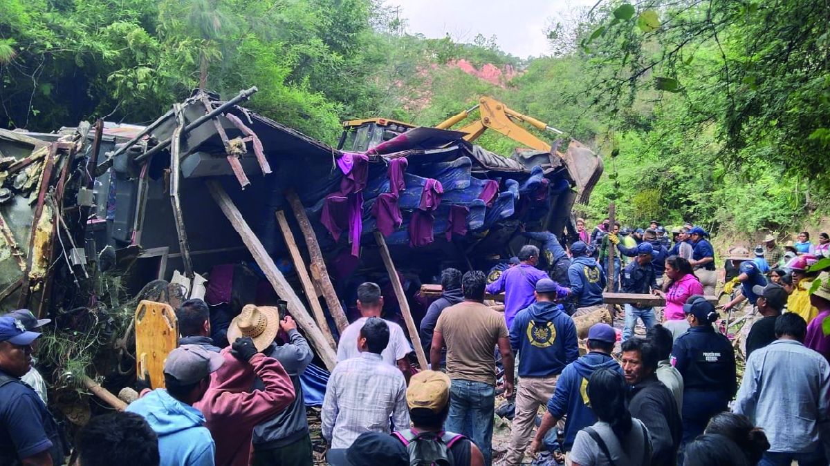México: Al menos 27 personas murieron y 17 resultaron heridas este miércoles
