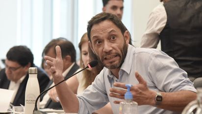 La oposición presentó un amparo contra el DNU que amplía facultades de la SIDE