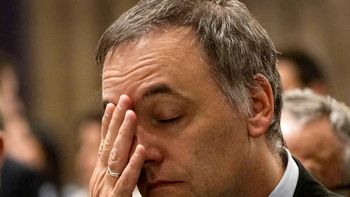 Se cayó la sesión por Adorni y el oficialismo blindó al jefe de Gabinete