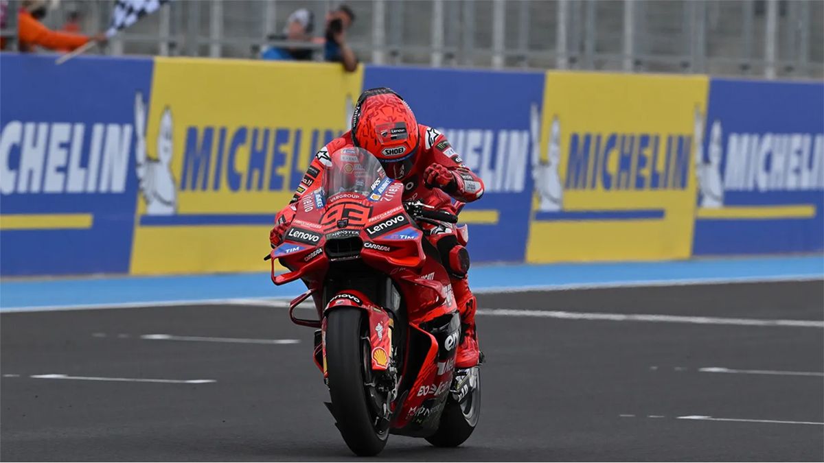 Marc Márquez (Ducati) logró el 12º triunfo, sobre 13 corridos, en el Sprint del MotoGP en el Gran Premio de Hungría