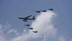 por cuestiones meteorologicas, suspendieron la llegada de los f-16 prevista para este domingo