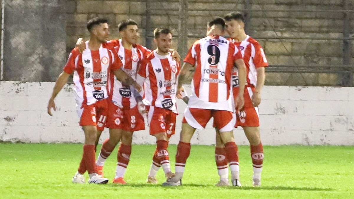 Con goles de sus delanteros Pedro Mune (9) y Bruno Sosa (8)