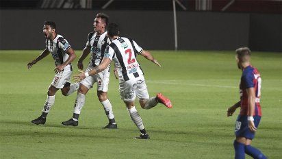 San Lorenzo sufrió una dura derrota