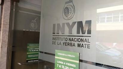 La motosierra de Javier Milei pasó por el instituto de la yerba mate: despidieron el 25% de los empleados