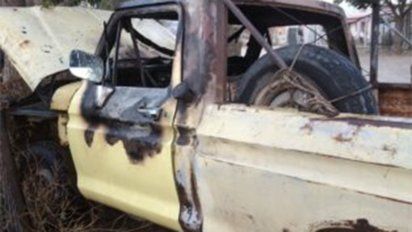 Quemaron la camioneta de un bombero al que vinculaban con un caso de Covid-19
