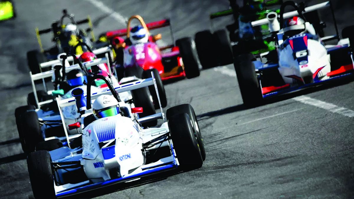 La Fórmula 3 Cordobesa tuvo doble fecha el fin de semana en el autódromo Oscar Cabalen