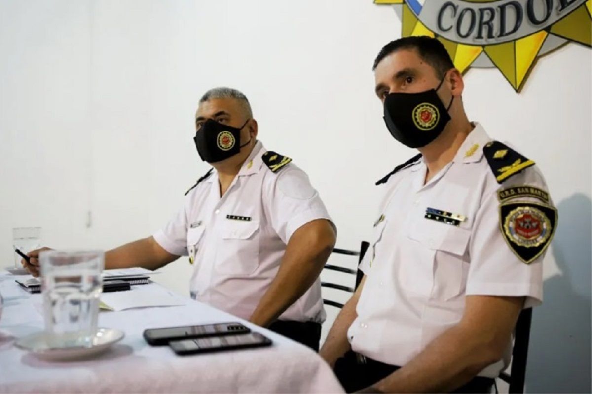 Funes en el momento que asumió la Subjefatura de la Departamental San Martín junto al Comisario Inspector Gustavo Maldonado.