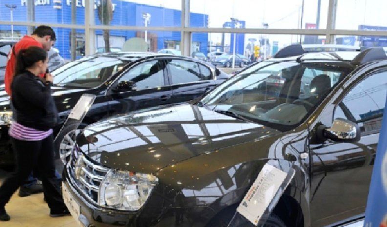 El patentamiento de autos 0km cayó 44,4% en junio