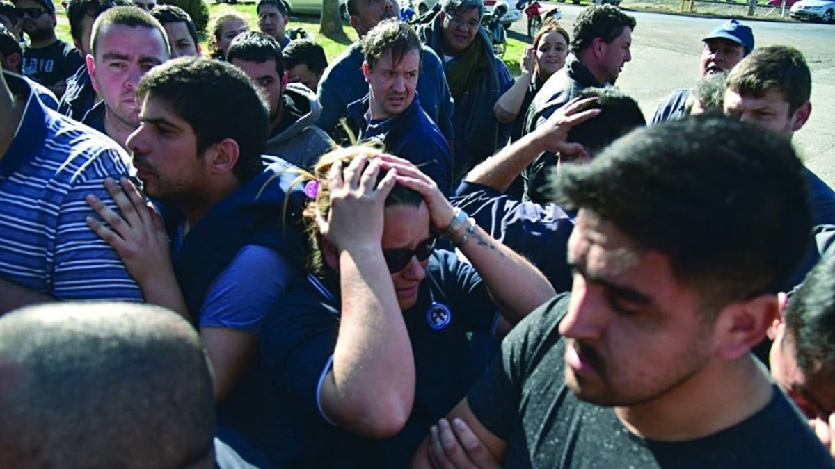 El Senado avala reincorporar a los cesanteados de las fábricas militares