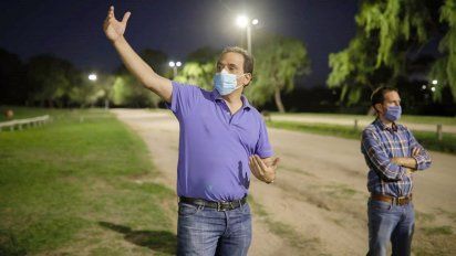 Iluminación, refacciones y  nuevo mobiliario en la costanera