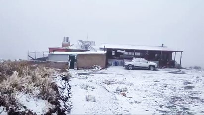 Reportan nieve en el cerro Champaquí y en el filo de las sierras de Merlo
